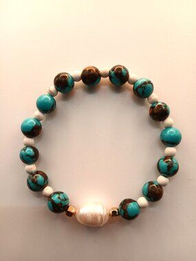 Mermaid Core Turquoise and Pearl with Gold Accents Stretch Bracelet 6.5 inches